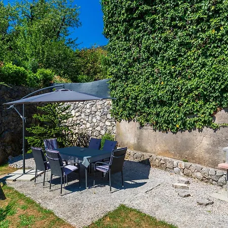 Apartamento Stunning In With Wifi Rukavac (Primorje-Gorski Kotar)