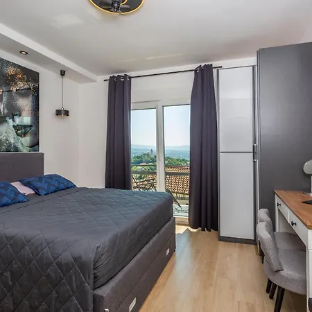 Apartamento Stunning In With Wifi