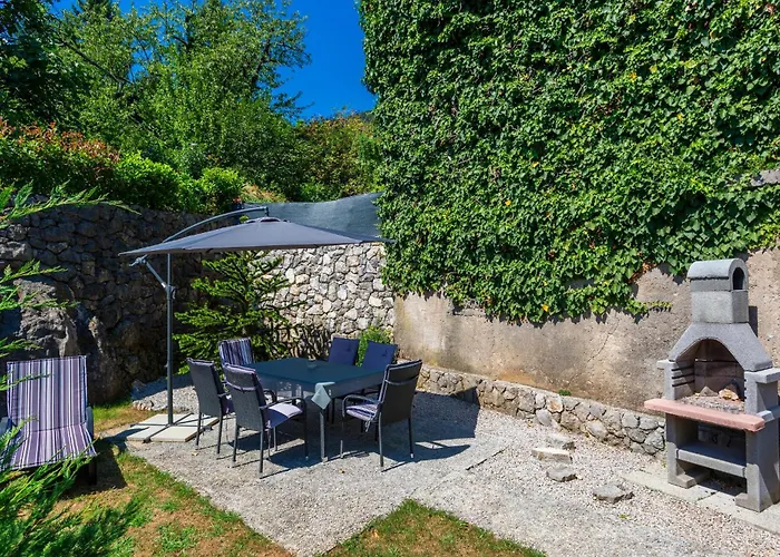 Apartment Stunning In With Wifi Rukavac (Primorje-Gorski Kotar)